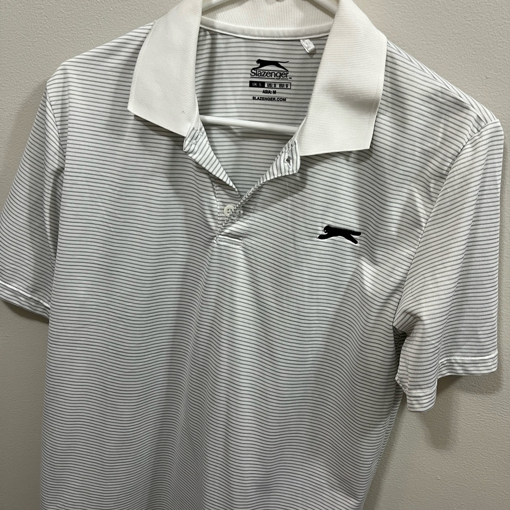 Small Slazenger Golf shirt | 100% Polyester | dri-fit athletic fit. - Picture 5 of 5